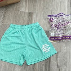 Eric Emanuel mesh basketball shorts size large